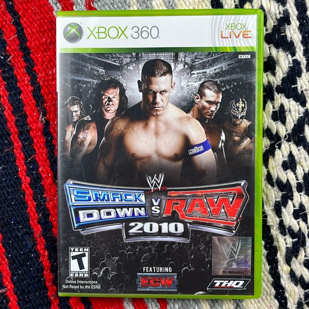 WWE SmackDown vs Raw 2010 Xbox 360 Complete CIB